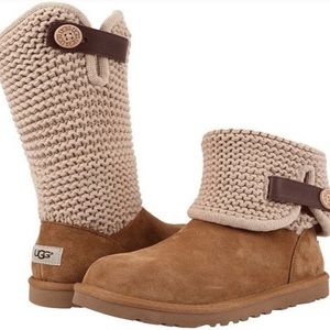 SALE! Khaki knit Ugg boots
